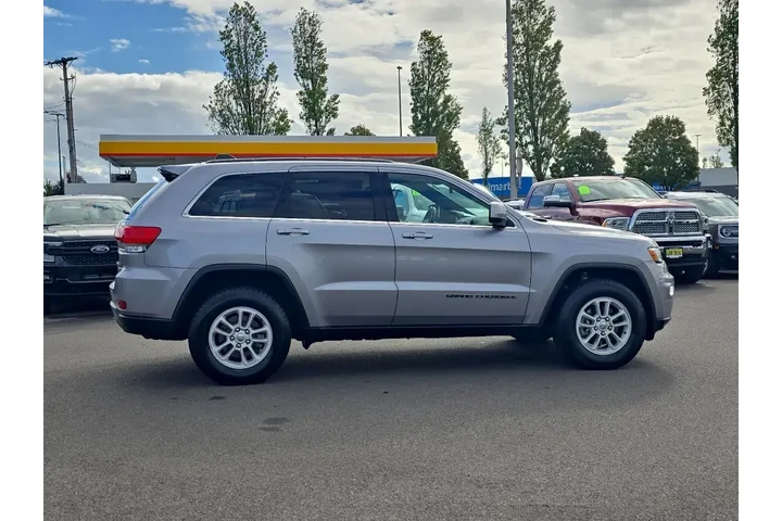 $15987 : Jeep Grand Cherokee 2018 4x4 image 7