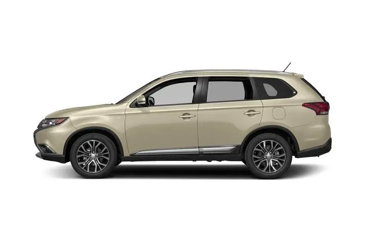 $16999 : Mitsubishi Outlander 2018 AW image 2