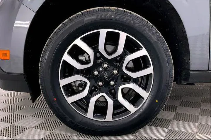 $25490 : Ford Maverick 2022 Lariat 4d image 10