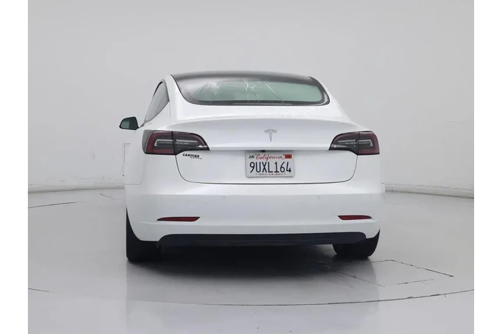 $27998 : Tesla Model 3 2022 4dr Sedan image 6