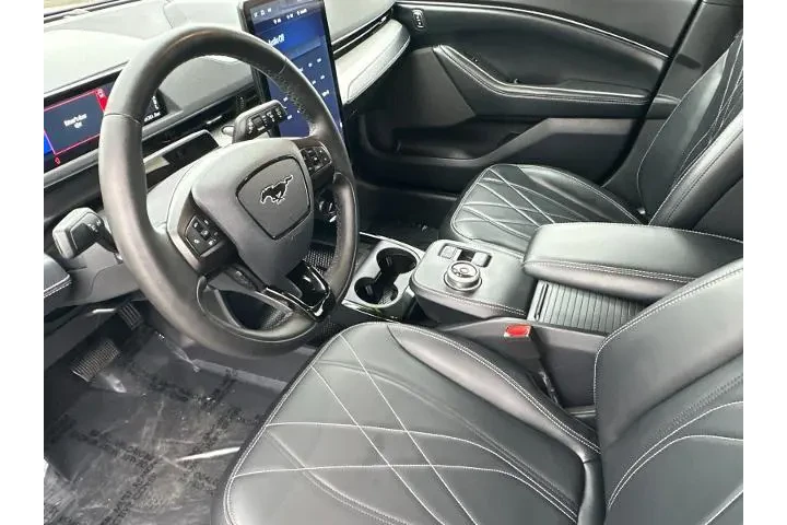 $23990 : Ford Mustang Mach-E 2023 Sel image 10