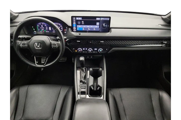 $27998 : Honda Accord Hybrid 2023 Spo image 9