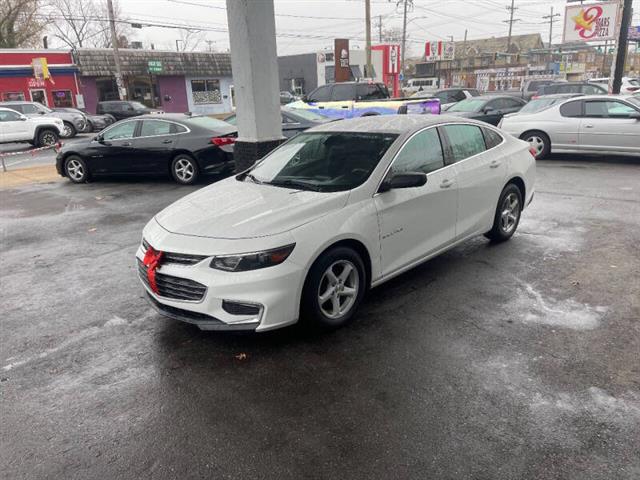 $15325 : 2018 Malibu LS image 1