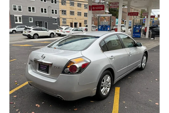 $7995 : 2012 Altima 2.5 SL image 5