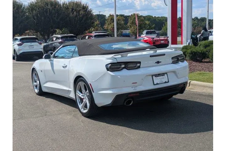$37880 : Chevrolet Camaro 2020 SS 2dr image 8