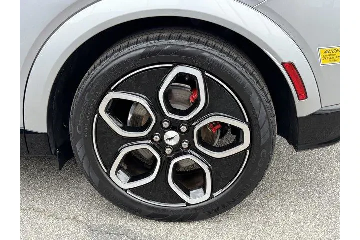 $27995 : Ford Mustang Mach-E 2021 AWD image 10