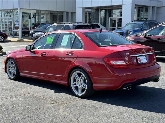 $13874 : PRE-OWNED 2012 MERCEDES-BENZ image 4