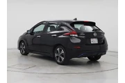 $15998 : Nissan LEAF 2022 SV 4dr Hatc thumbnail