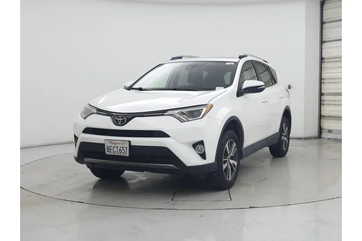 $21998 : Toyota RAV4 2018 XLE 4dr SUV image 4