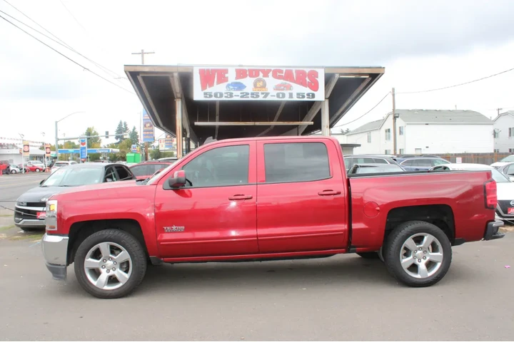 $18995 : 2018 Silverado 1500 2WD Crew image 3