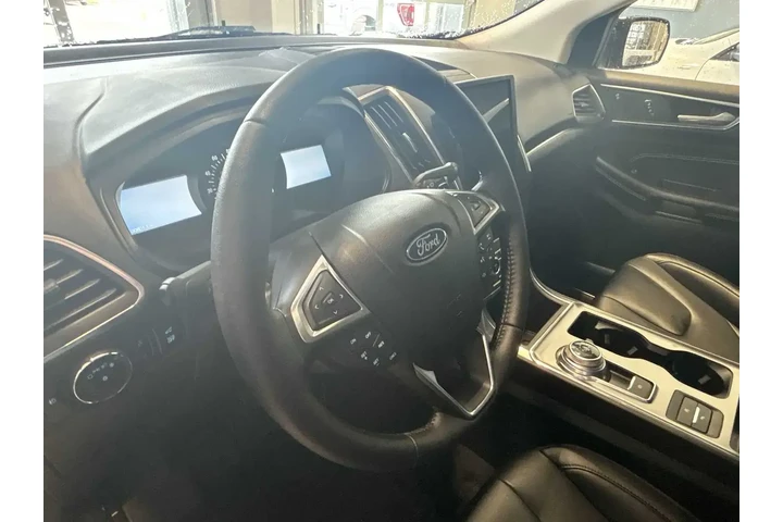 $30983 : Ford Edge 2022 AWD Titanium image 9