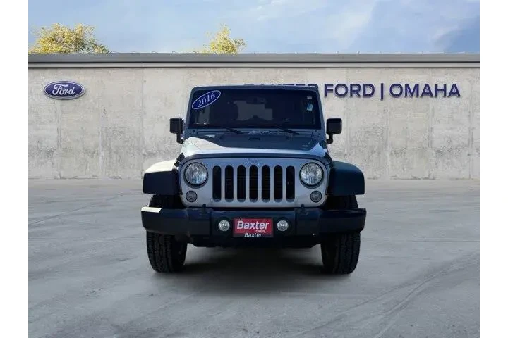 $20000 : Jeep Wrangler Unlimited 2016 image 8