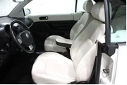 $11910 : Volkswagen New Beetle Conver thumbnail