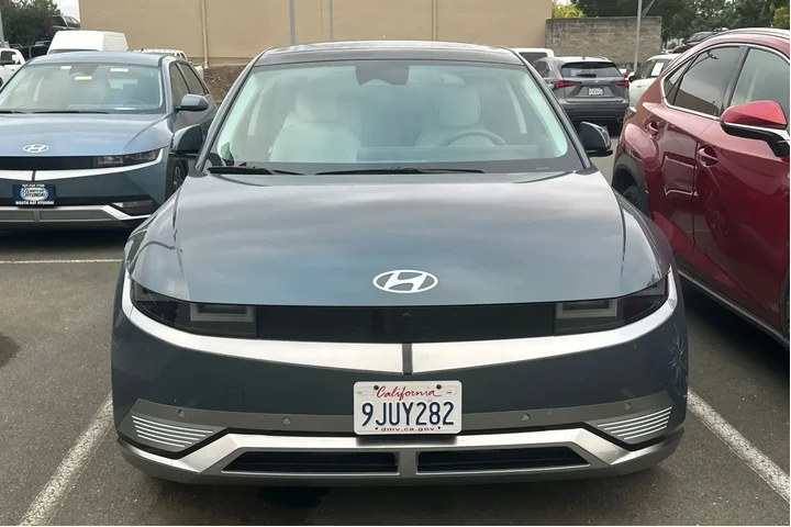 $30990 : Hyundai IONIQ 5 2023 Limited image 5