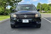 2016 Tiguan S thumbnail