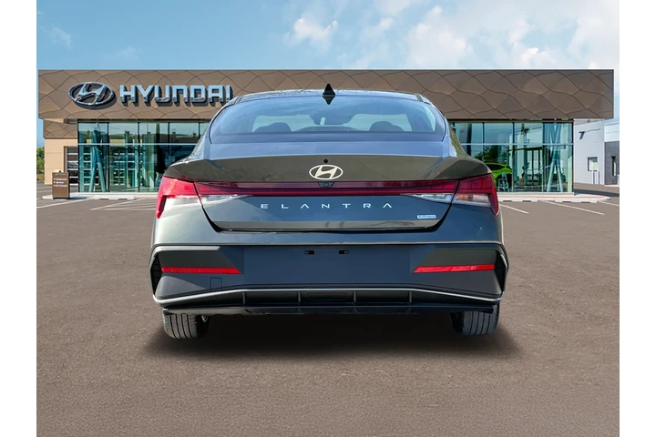 $23995 : Hyundai ELANTRA Hybrid 2025 image 8