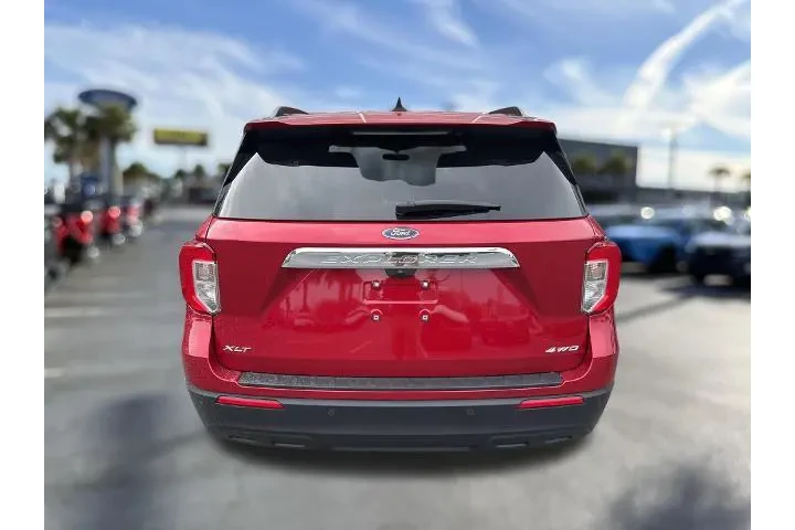 $33114 : Ford Explorer 2023 AWD XLT 4 image 5