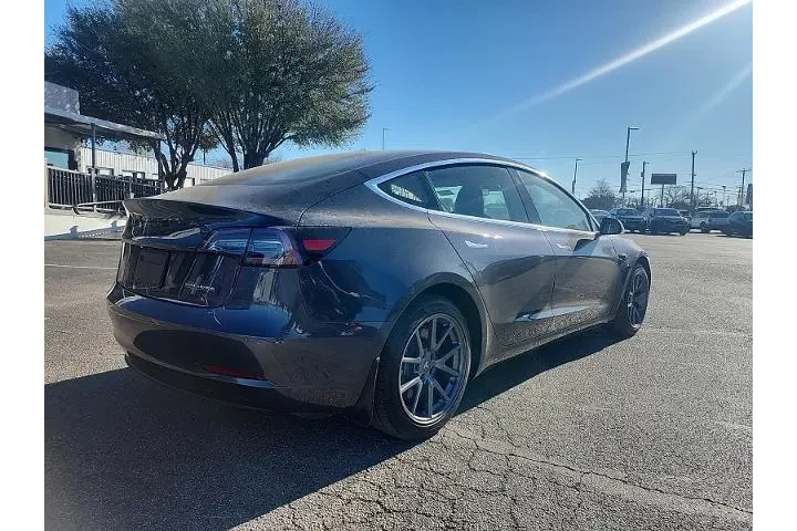 $28998 : Tesla Model 3 2020 AWD Perfo image 3