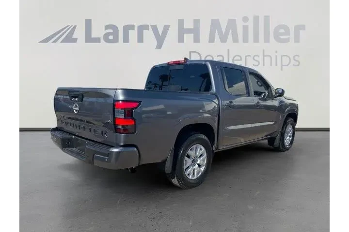 Nissan Frontier 2023 4x2 S 4 image 5