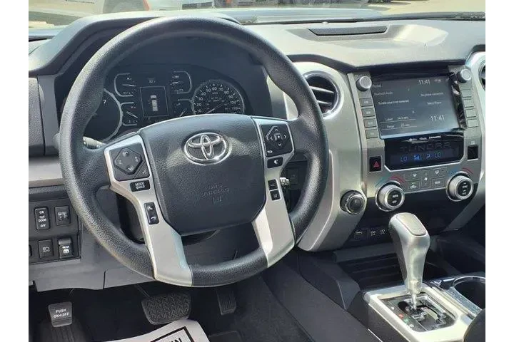 $35998 : Toyota Tundra 2020 4x4 SR5 4 image 7