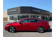 $18788 : Hyundai ELANTRA 2024 SEL 4dr thumbnail