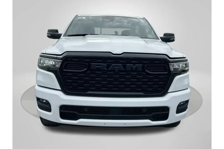 $37720 : Ram 1500 2025 4x2 Big Horn 4 image 8