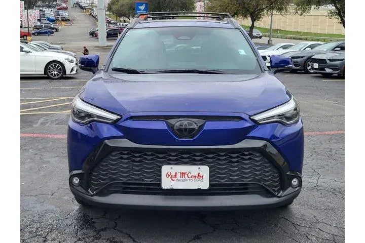 $33200 : Toyota Corolla Cross Hybrid image 8
