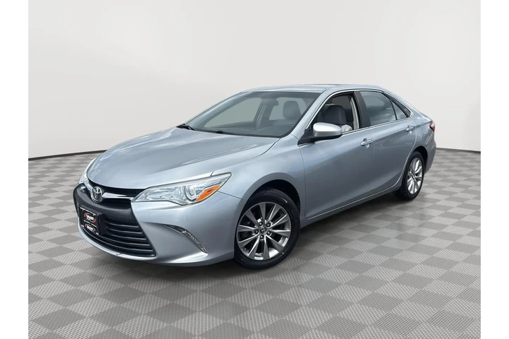 $18888 : 2015 Camry XLE image 1