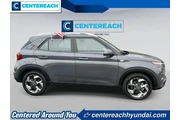 $18555 : Hyundai VENUE 2025 SEL 4dr C thumbnail