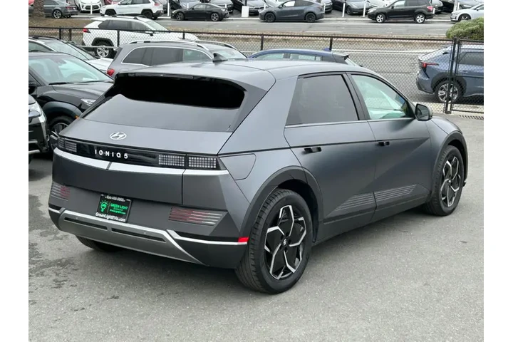 $26200 : 2023 IONIQ 5 SEL RWD image 5