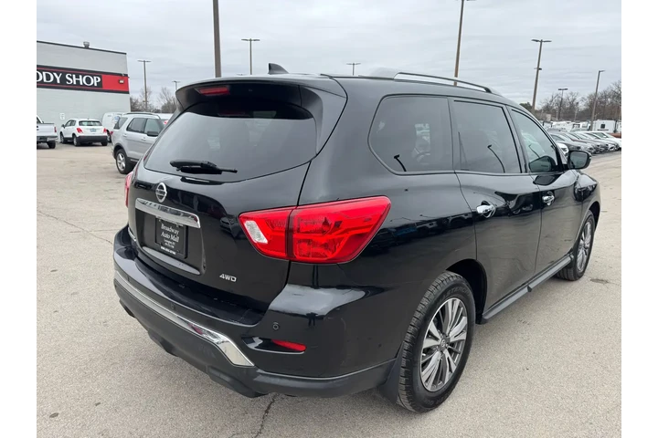 $12980 : 2019 Pathfinder S image 2