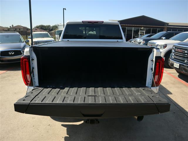 $59995 : 2022 GMC Sierra 2500HD Denali image 5