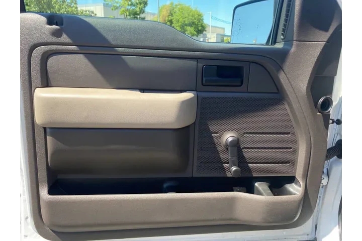 $13999 : 2009 F-150 XL image 8