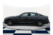 $30995 : Genesis G70 2025 2.5T Sport thumbnail