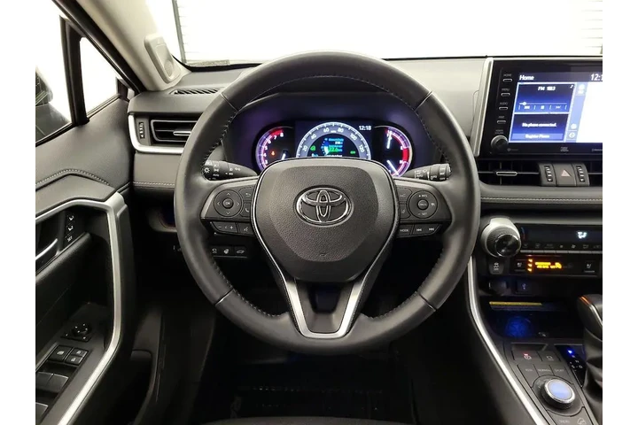 $31998 : Toyota RAV4 2020 AWD Limited image 10