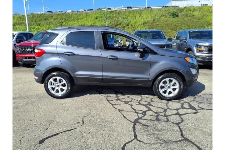 $17955 : Ford EcoSport 2022 AWD SE 4d image 2