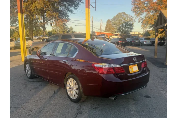2014 Accord Touring image 4