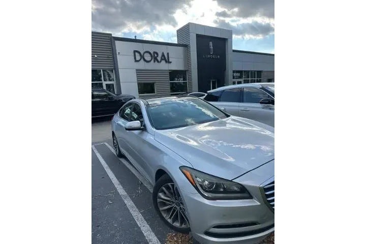 $7990 : Hyundai Genesis 2015 3.8L 4d image 3