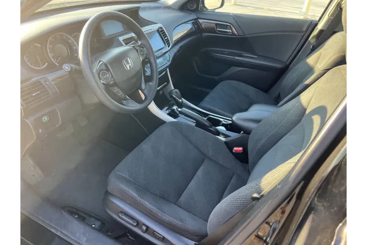 $13900 : 2016 Accord EX image 5