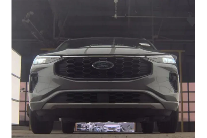 $21899 : Ford Escape 2023 AWD ST-Line image 4