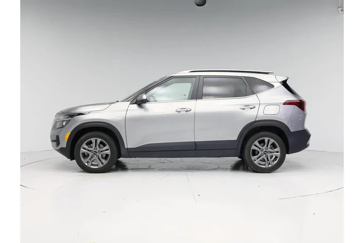 $22998 : Kia Seltos 2023 AWD S 4dr SU image 3