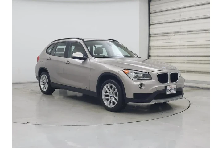 $15998 : BMW X1 2015 AWD xDrive28i 4d image 1