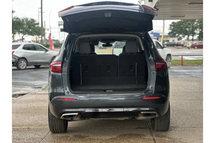 $16499 : 2019 Enclave Essence image 9