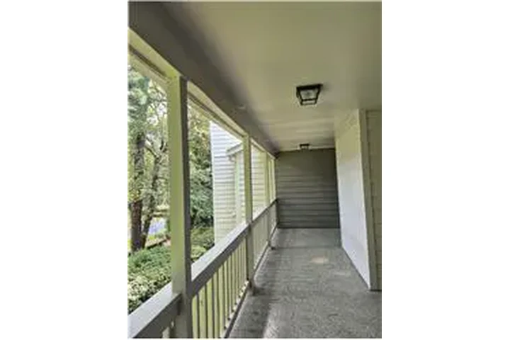 $1695 : Rental property with 2 bedro image 8