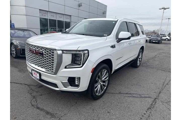 $51910 : 2021 Yukon Denali image 3