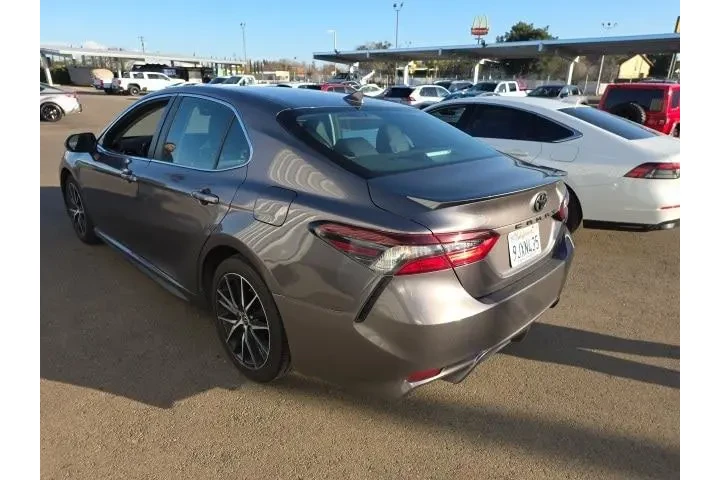 $25500 : Toyota Camry 2024 SE 4dr Sed image 4