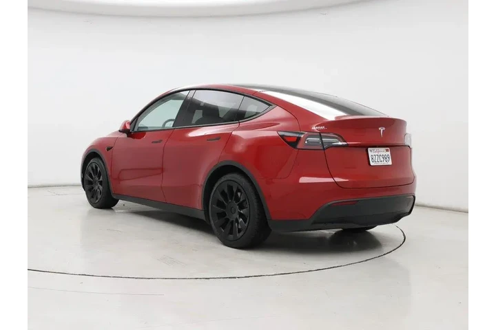 $29998 : Tesla Model Y 2022 AWD Long image 2