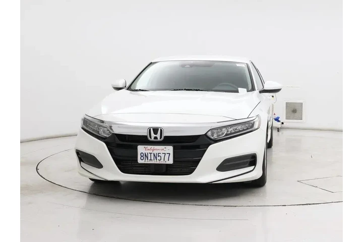 $18998 : Honda Accord 2019 LX 4dr Sed image 5