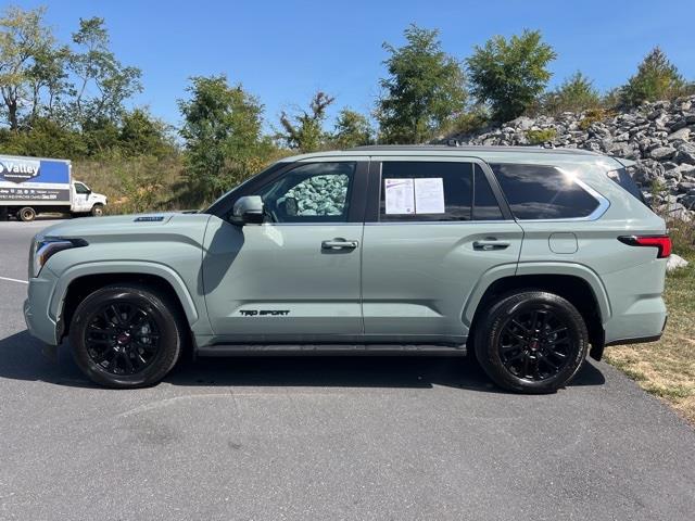 $74998 : PRE-OWNED 2024 TOYOTA SEQUOIA image 5