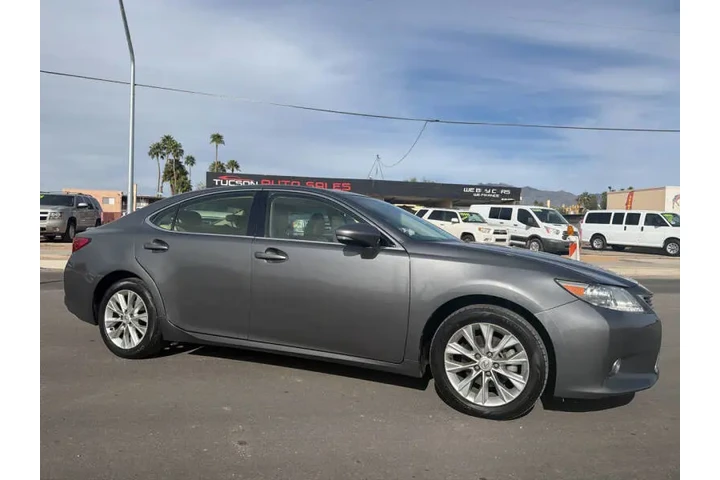 $13995 : 2014 ES 300h image 10